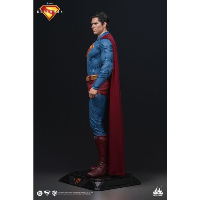 Superman 2025 Life-Size Statue Superman 208 cm